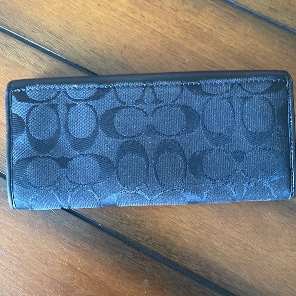 Black coach wallet - Picture 2 of 3